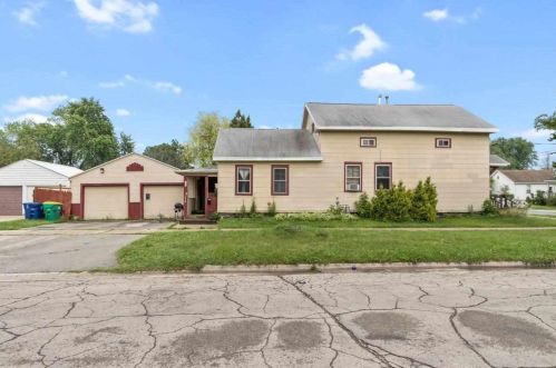 1101 Doty St, Green Bay, WI 54301-4423