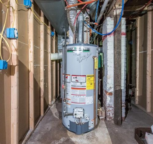 22 Veazie St, Providence RI  02908-2410 exterior