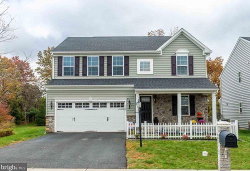 126 Marisa Ln, Gilbertsville, PA 19525-8923