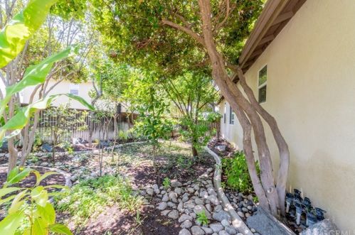 35650 Rosedown Ln, Wildomar CA  92595-7974 exterior