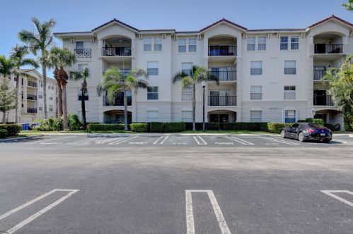 1409 Tuscany Way, Boynton Beach FL  33435-7805 exterior