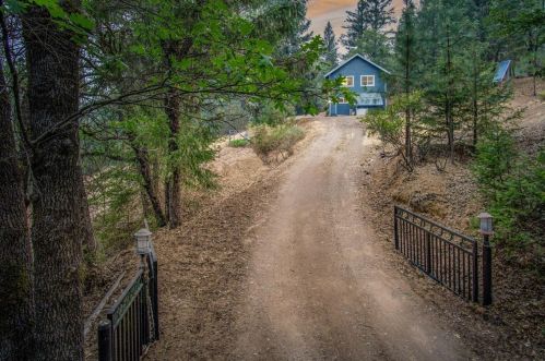 13425 Wild Life Ln, Grass Valley CA  95945-7928 exterior