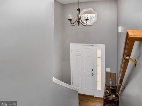 19 Plumosa Dr, Fredericksburg VA  22405-2130 exterior