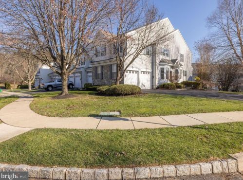 11 Dorset Rd, Glen Mills, PA 19342-2605