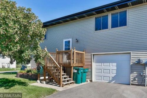 10045 Cord St, Lino Lakes, MN 55014-2421