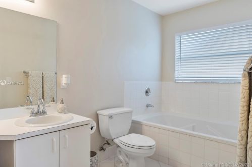 16255 10 St, Hollywood FL  33024-4410 exterior