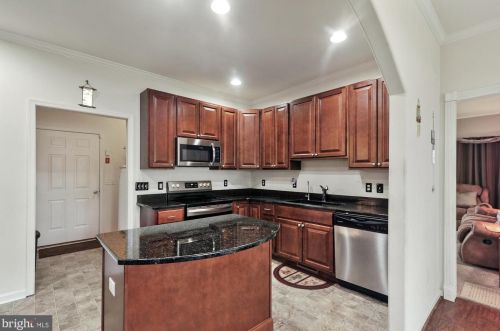 143 Robin Way, Magnolia DE  19962-2632 exterior