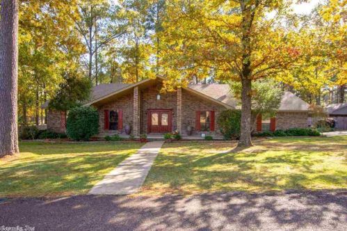 2005 Rosewood Ln, Fordyce, AR 71742-1820
