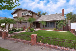 2073 Smokewood Ave, Fullerton, CA 92831-1035