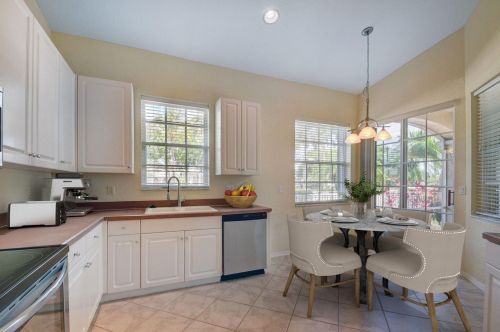 2410 Sandy Cay, West Palm Beach, FL 33411-5523