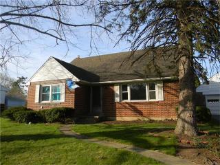 132 Garden Ter, Nazareth, PA 18064-1709