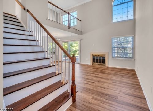 409 Cardinal Ln, Bedminster NJ  07921-1913 exterior