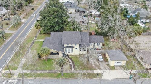1272 Wells Ave, Sunny Hills, FL 32428-1923