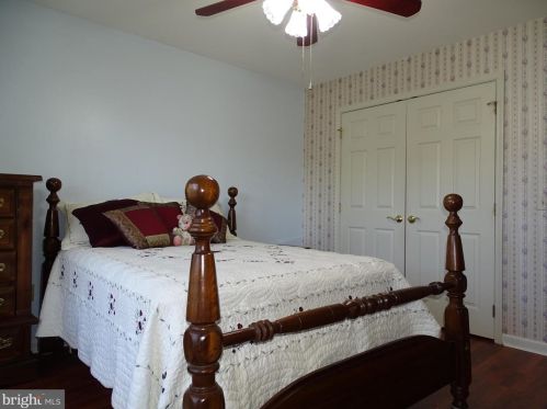 131 Furlong Way, Red Lion PA 17356-8776 exterior