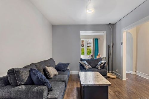 2340 Aqueduct Ave, Bronx, NY 10468-6204