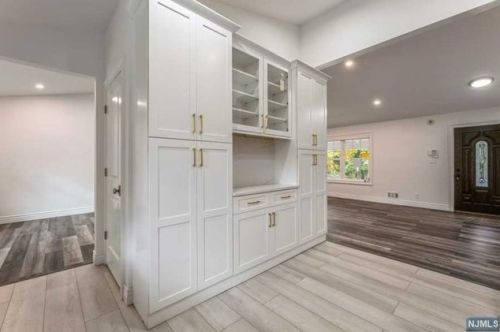 436 Ruckman Rd, Closter NJ  07624-2326 exterior