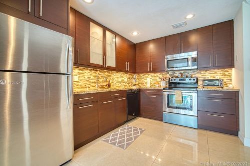 6499 Via Regina, Boca Raton, FL 33433-3907