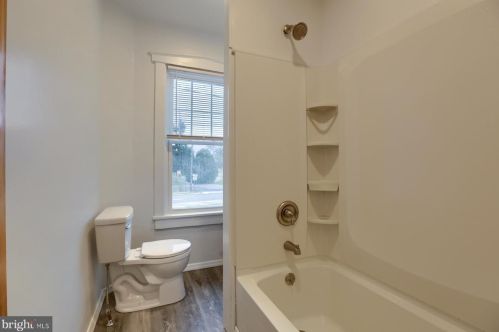 722 Queen St, Lancaster PA  17603-5816 exterior