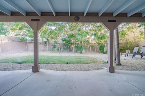 2018 Lingard St, Lancaster CA 93536-1405 exterior