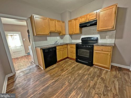 1124 Green St, Boothwyn PA  19061-4523 exterior