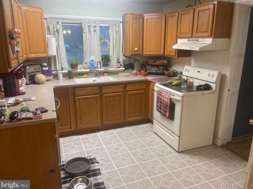 508 Oak Rd, Seaford, DE 19973-2034
