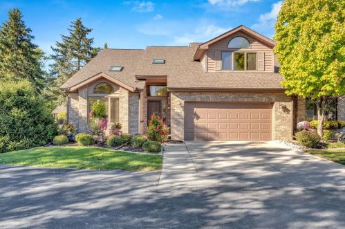 647 Brookside Dr, Crown Point IN  46307-4369 exterior