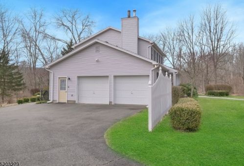 18 Dennis Rd, Lafayette NJ  07848-3153 exterior