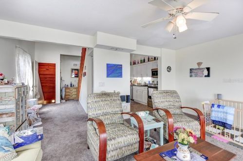 2042 Oceanshore Blvd, Flagler Beach FL 32136-2772 exterior