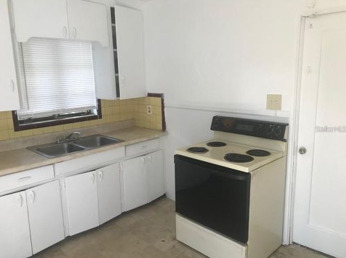 3316 19th Ave, Saint Petersburg, FL 33712-2906