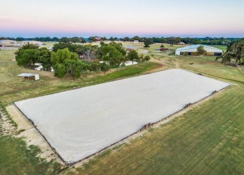 9900 Legacy Ranch Rd, Pilot Point TX  76258-6233 exterior