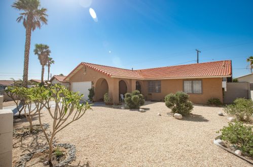 67875 Medano Rd, Cathedral City, CA 92234-5528