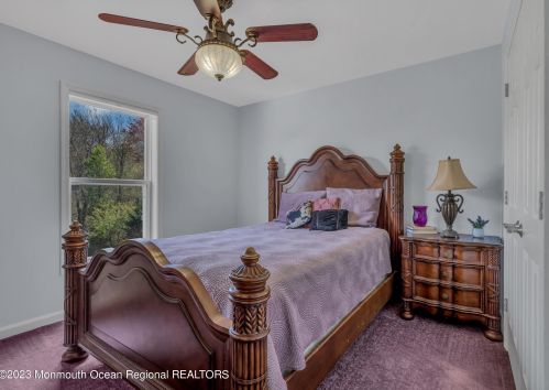 1013 Woodlane Rd, Jackson Twp NJ  08527-1555 exterior