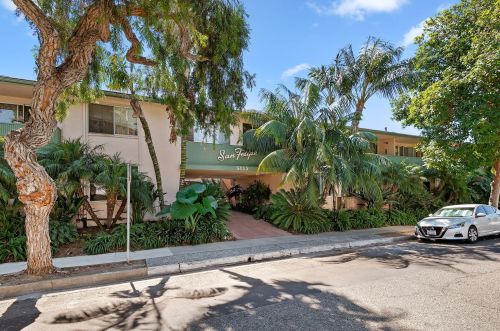 3435 Richland Dr, Santa Barbara, CA 93105-5208
