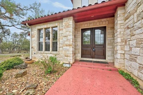 2850 Mt Gainor Rd, Mount Sharp TX  78620-5275 exterior