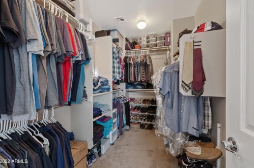 3272 Meadowview Dr, Gilbert AZ 85298-4001 exterior