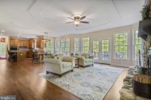 20 Hartlake Dr, Fredericksburg VA  22406-4635 exterior