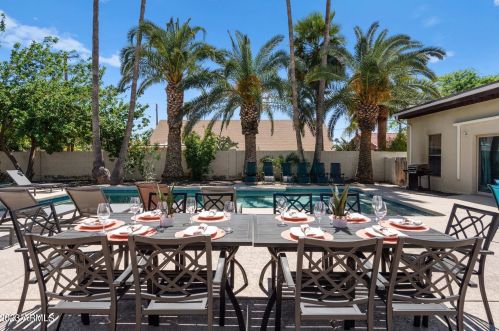 8007 7th Ave, Phoenix AZ  85021-5613 exterior