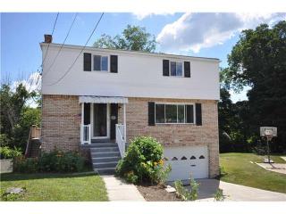 1792 Hollyrood Rd, Pittsburgh, PA 15227-3727