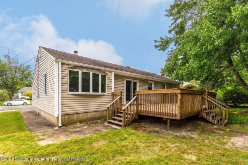 115 Taft Dr, Bricktown NJ  08724-2725 exterior