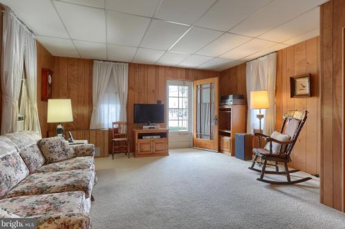 101 Rosanna St, Hummelstown PA  17036-1519 exterior