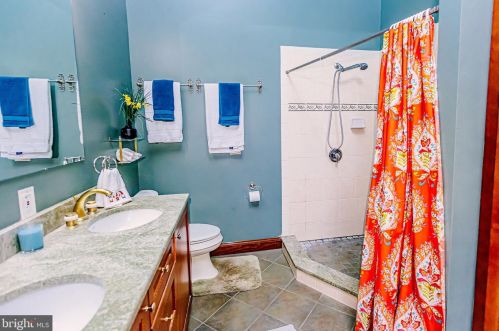 223 Meadow Dr, Yardley PA  19067-1311 exterior