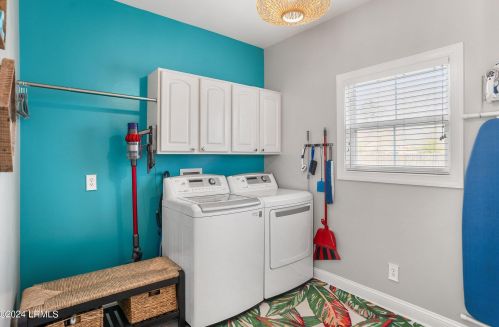 1012 Ferrets End, Beaufort SC  29902-5893 exterior