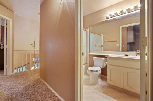 2308 Grouse Crossing Way, Modesto CA  95355-9216 exterior