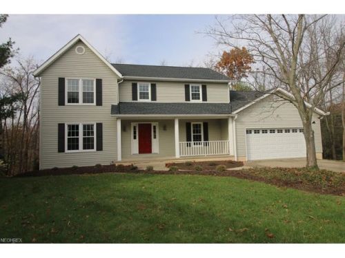 3252 Carriage Way, Cuyahoga Falls, OH 44224-4753