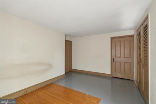 127 Bellevue Ave, Langhorne PA 19047-5264 exterior