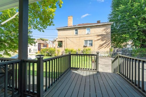 5903 Stanton Ave, Pittsburgh PA  15206-2117 exterior