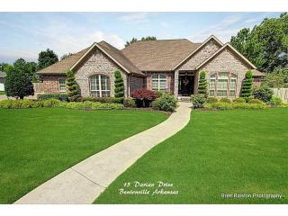 15 Darian Dr, Bentonville, AR 72712-3855
