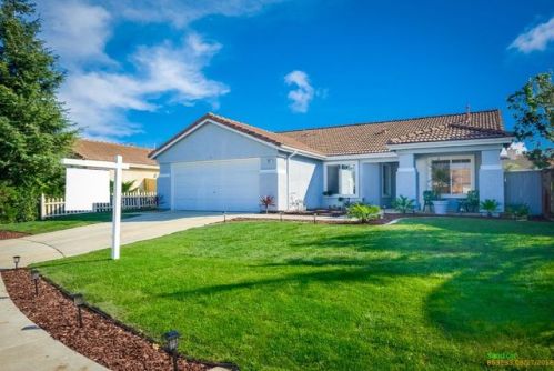 317 Del Flora St, Oceanside, CA 92058-7958