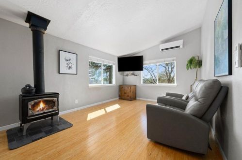 20063 Post Chaise Cir, Grass Valley CA  95949-9585 exterior