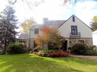 2665 Brentwood Rd, Columbus, OH 43209-2112